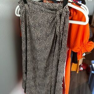 Cheers print wrap skirt